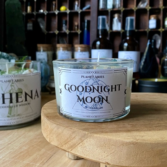 Goodnight moon Crystal Candle - Picture 3 of 3